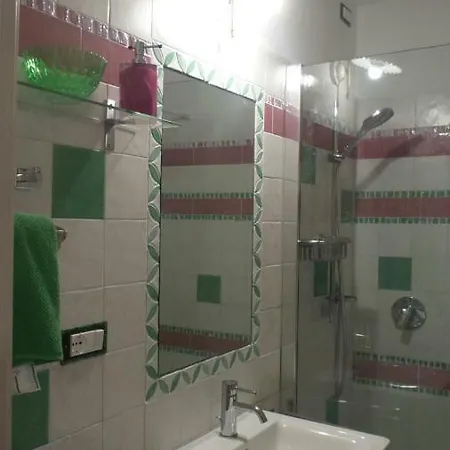 Cinqueterreblu Bougainvilleap *